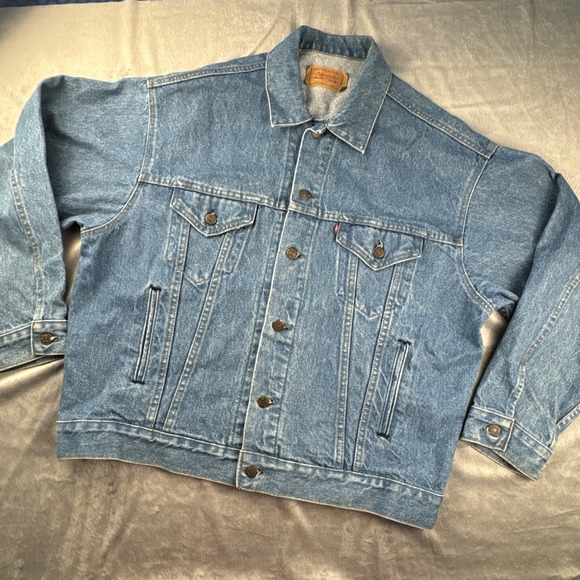 VTG Levi's Strauss & Co 70507 Reg Blue Wash Trucker Denim Jacket Mens XL - Picture 1 of 16